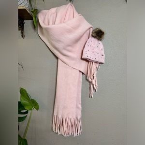 Steve Madden Barbie pink hat & scarf